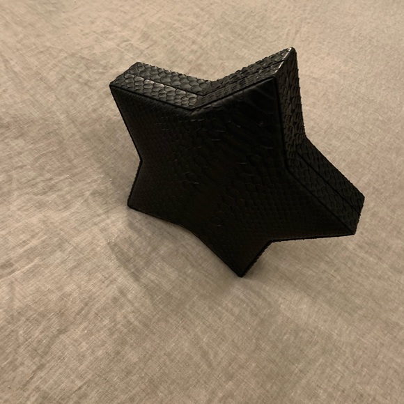 Gelareh Mizrahi Python Star Clutch - Picture 3 of 4